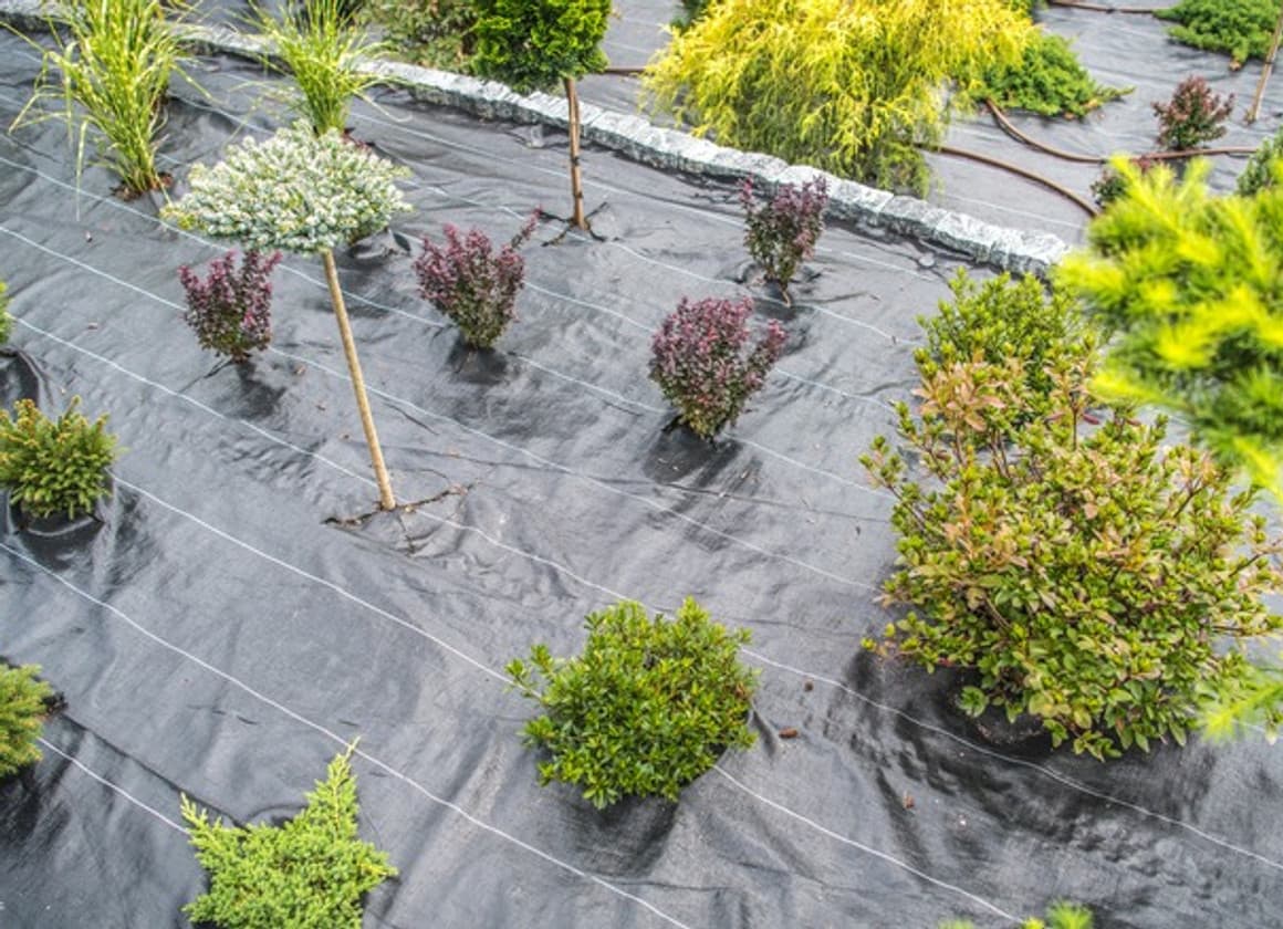 Professional non-woven 6oz landscape fabric for weed control